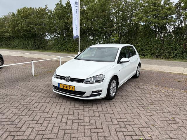 Volkswagen GOLF 1.0 TSI Comfortline TREKHAAK CRUISE NAVI CLIMA