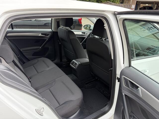 Volkswagen GOLF 1.0 TSI Comfortline TREKHAAK CRUISE NAVI CLIMA
