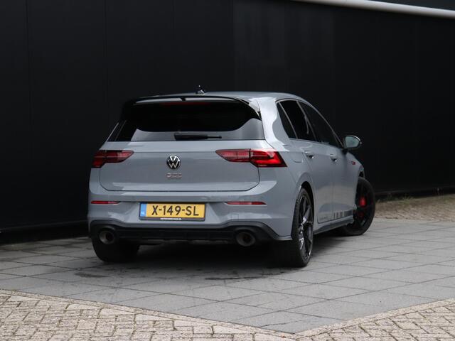 Volkswagen GOLF 2.0 TSI GTI FABR GARANTIE T/M 01-11-2027 | MEMORY | LEDER | PANO-DAK | H&K | STOELVERK. | AKRAPOVIC | CAMERA | STOEL/STUURVERW. |