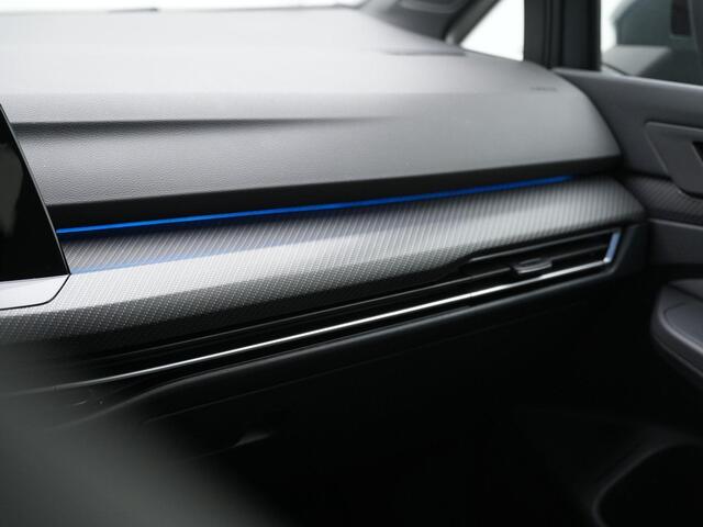Volkswagen GOLF 1.5 eTSI 130 pk DSG R-Line Business | Achteruitrijcamera | Sportonderstel | Navigatie | Adaptive Cruise | Stuur-/stoelverwarming