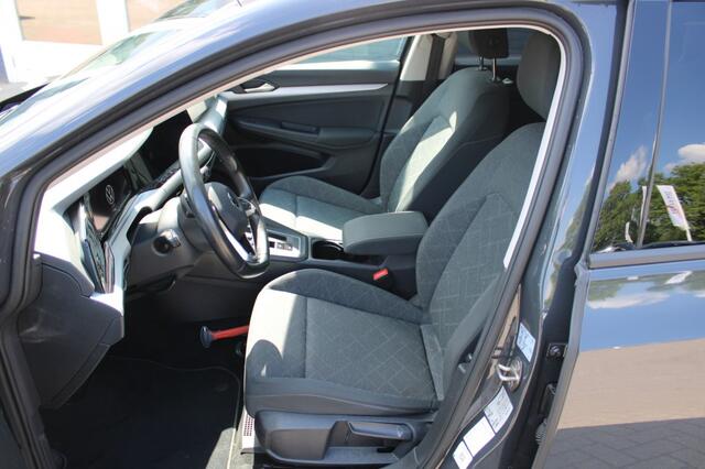 Volkswagen GOLF 1.0TSIe LIFE Business Navi ADCR Apple CarPlay Camera Trekhaak Mooi!