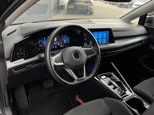 Volkswagen GOLF 1.4 eHybrid Style ACC, Stoel/Stuurverwarming, Memory, Massage, Camera,