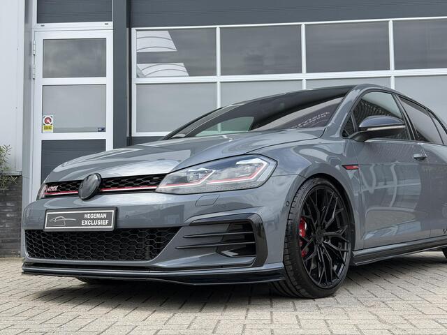 Volkswagen GOLF 2.0 TSI GTI TCR | AKRA | DCC | Camera | Z-PERFORMANCE | R600 | Keyless | Side Assist | CarPlay | ACC
