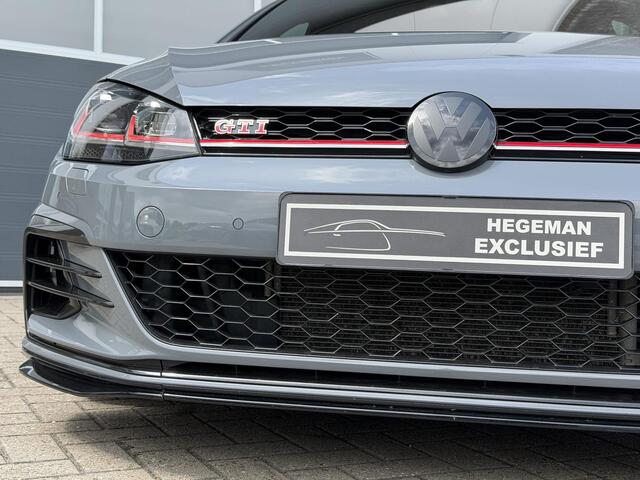Volkswagen GOLF 2.0 TSI GTI TCR | AKRA | DCC | Camera | Z-PERFORMANCE | R600 | Keyless | Side Assist | CarPlay | ACC