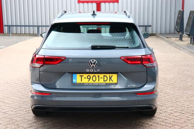 Volkswagen GOLF Variant 1.0 eTSI Life O.a: PDC, ACC, Clima, Carplay, Navi, DAB, LED, Etc. All-in prijs!