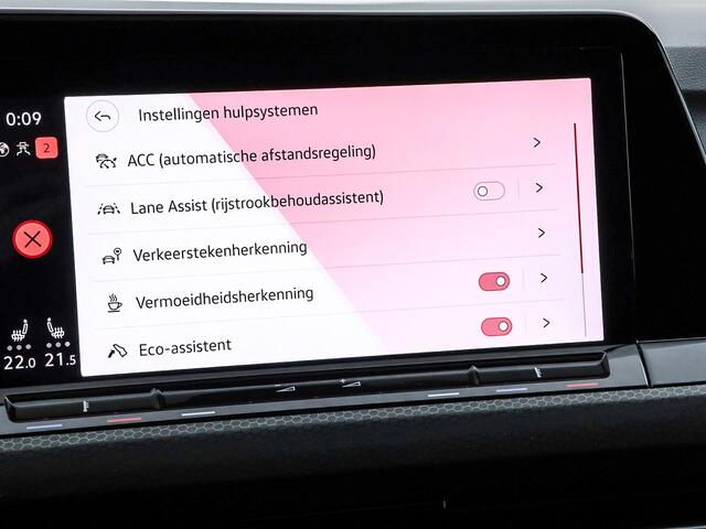 Volkswagen GOLF 2.0 TSI 245pk DSG GTI · Panoramadak · Camera · Stuur- & Stoelverwarming · Apple/Android Car Play · Sfeerverlichting · ACC ·