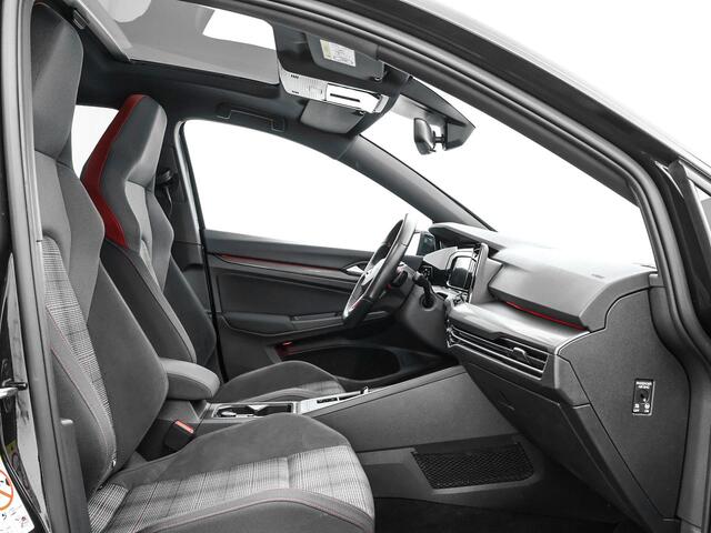 Volkswagen GOLF 2.0 TSI 245pk DSG GTI · Panoramadak · Camera · Stuur- & Stoelverwarming · Apple/Android Car Play · Sfeerverlichting · ACC ·