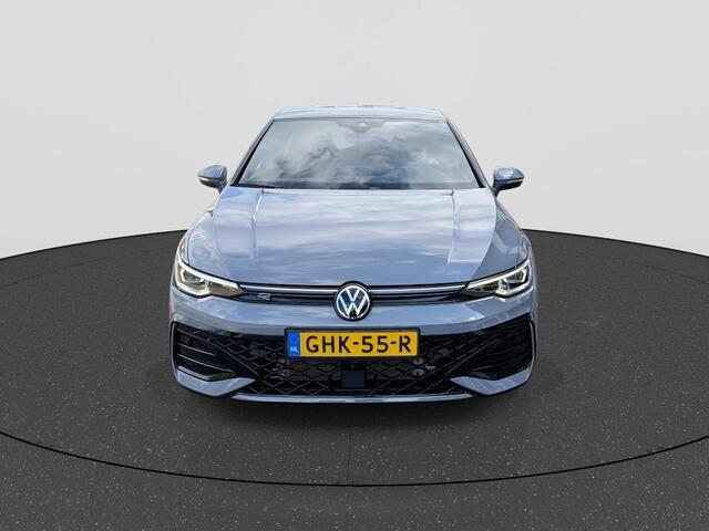Volkswagen GOLF 1.5 eTSI R-Line Edition | NL-Auto | Automaat | Navigatie | 360 Graden Camera | Climate Controle | Stuurwiel en Stoel Verwarming | LED-Koplampen | LM-velgen |