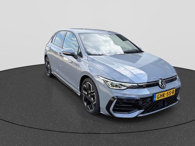 Volkswagen GOLF 1.5 eTSI R-Line Edition | NL-Auto | Automaat | Navigatie | 360 Graden Camera | Climate Controle | Stuurwiel en Stoel Verwarming | LED-Koplampen | LM-velgen |