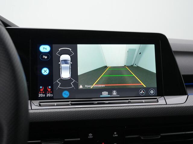 Volkswagen GOLF 1.4 eHybrid 245 pk GTE | Leder | Geheugen-/ventilatiestoel | IQ Light | Adaptief onderstel | Achteruitrijcamera | Adaptive Cruise
