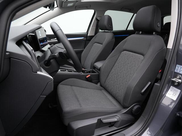 Volkswagen GOLF 1.5 eHybrid 204 pk Life Edition | Panoramadak | Stuur-/stoelverwarming | Achteruitrijcamera | Adaptive Cruise | Navigatie