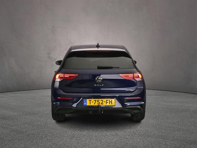 Volkswagen GOLF Life Business 1.0 eTSI 110pk DSG Automaat Trekhaak, Adaptive cruise control, Achteruitrijcamera, LED koplampen, Navigatie, Stoelverwarming
