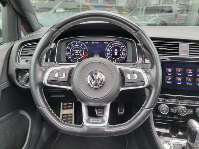 Volkswagen GOLF Variant 1.5 TSI Highline Business R | Pano | 3x R-line | Camera