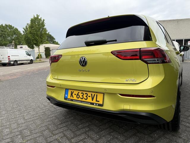 Volkswagen GOLF 1.0 eTSI Life