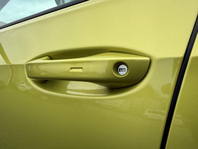 Volkswagen GOLF 1.0 eTSI Life