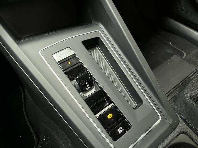 Volkswagen GOLF Variant 1.5 eTSI Life / AUTOMAAT/ ADAPTIVE CRUISE/ PARKEER SENSOREN V+A/ STUUR+STOELVERWARMING/ APP-CONNECT/ KEYLESS/ DIGITAL DASH/ DAB/ NAVI/ CLIMA/ LED/ 16'' LMV