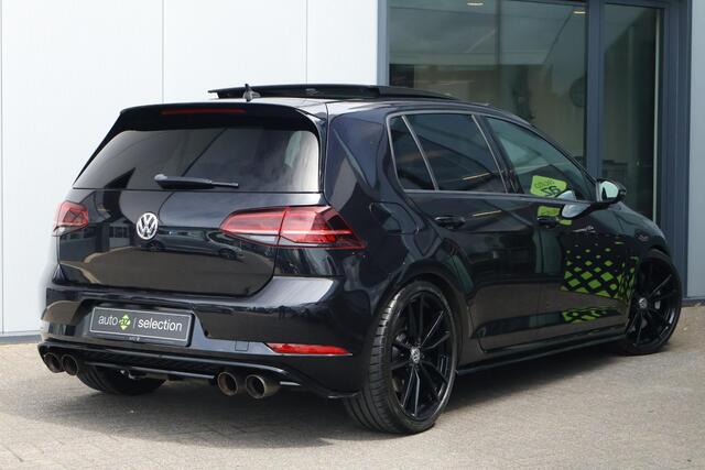 Volkswagen GOLF 2.0 TSI 4Motion R / Akrapovic / Downpipe / R600 / 410pk / Dynaudio / Panorama / DCC