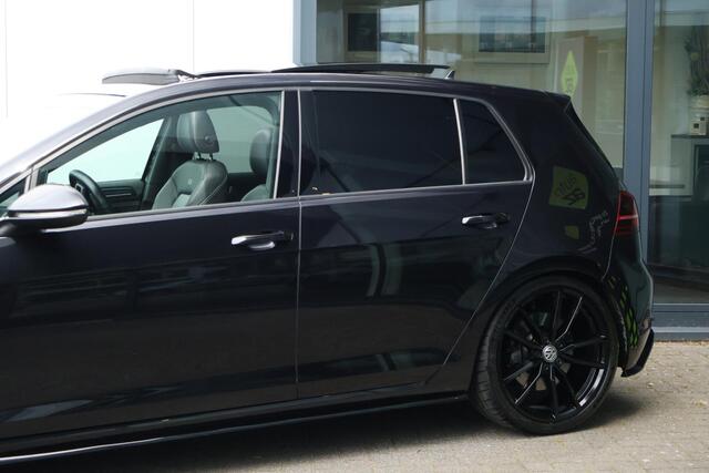 Volkswagen GOLF 2.0 TSI 4Motion R / Akrapovic / Downpipe / R600 / 410pk / Dynaudio / Panorama / DCC