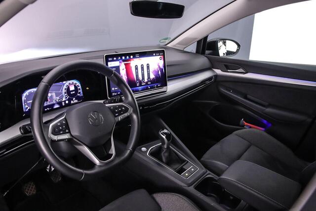 Volkswagen GOLF Variant Life Business 1.5 TSI 115pk Adaptive cruise control, Parkeersensoren, Navigatie, App connect, LED koplampen, Stoelverwarming