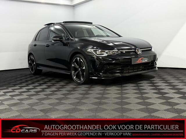Volkswagen GOLF 1.5 eTSI 2x R-Line 150PK, Panoramadak, Harman/Kardon, Camera, Head-up display, Navi, Sfeerverlichting, Stoel/Stuurverwarming, Virtual desk