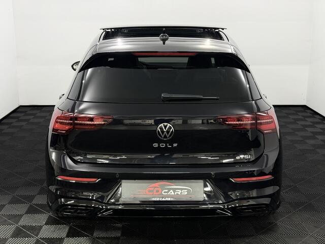 Volkswagen GOLF 1.5 eTSI 2x R-Line 150PK, Panoramadak, Harman/Kardon, Camera, Head-up display, Navi, Sfeerverlichting, Stoel/Stuurverwarming, Virtual desk