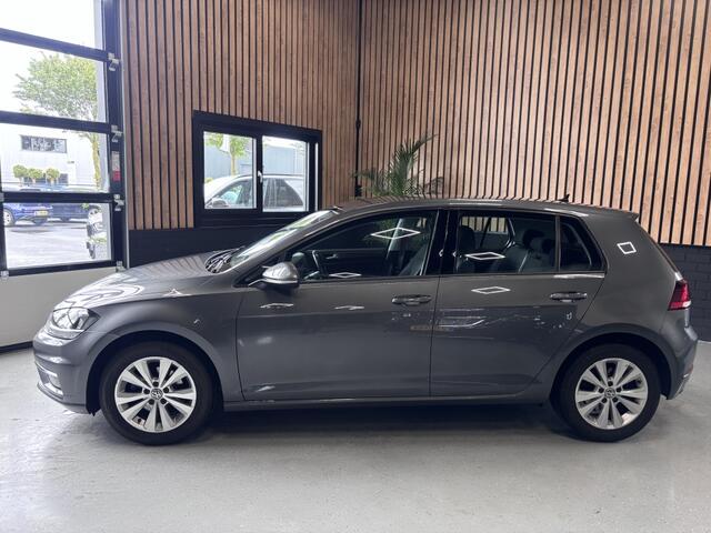 Volkswagen GOLF Volkswagen Golf 1.0 TSI Comfortline / Apple Carplay