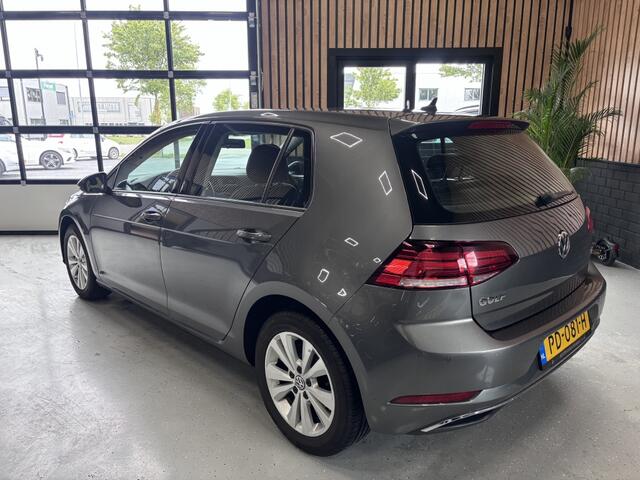Volkswagen GOLF Volkswagen Golf 1.0 TSI Comfortline / Apple Carplay