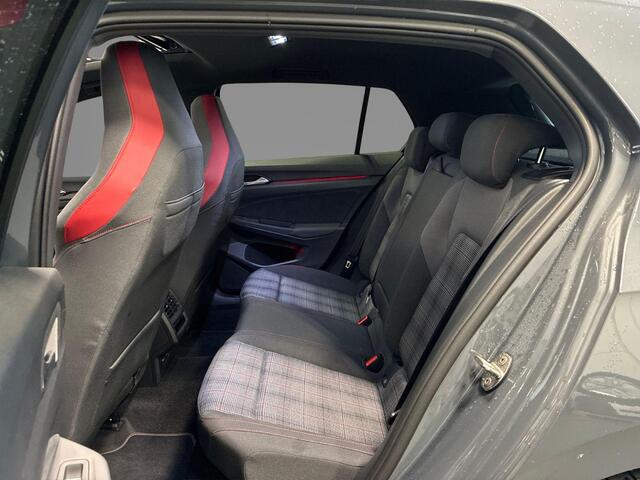 Volkswagen GOLF 2.0 TSI 245pk DSG GTI · Panoramadak · Camera · Dodehoeksensoren · Matrix LED · Stuur- & Stoelverwarming · Keyless ·