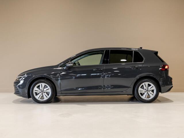 Volkswagen GOLF 1.0 TSI Life / 110pk / Cruise / Airco / Klimaatregeling / Navigatie / Apple Carplay