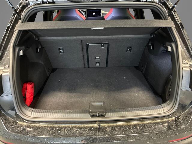 Volkswagen GOLF 2.0 TSI 300pk DSG GTI Clubsport · Nürburgring Modus · Panoramadak · Head-Up · 360 Camera · 19'' Inch · Harman Kardon · Garantie t/m 27-08-2030 of 100.000km