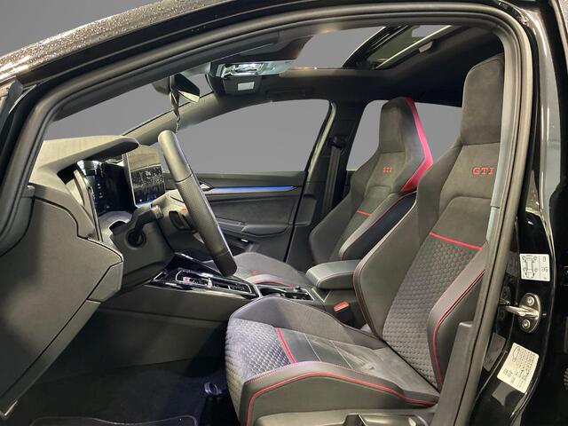 Volkswagen GOLF 2.0 TSI 300pk DSG GTI Clubsport · Nürburgring Modus · Panoramadak · Head-Up · 360 Camera · 19'' Inch · Harman Kardon · Garantie t/m 27-08-2030 of 100.000km