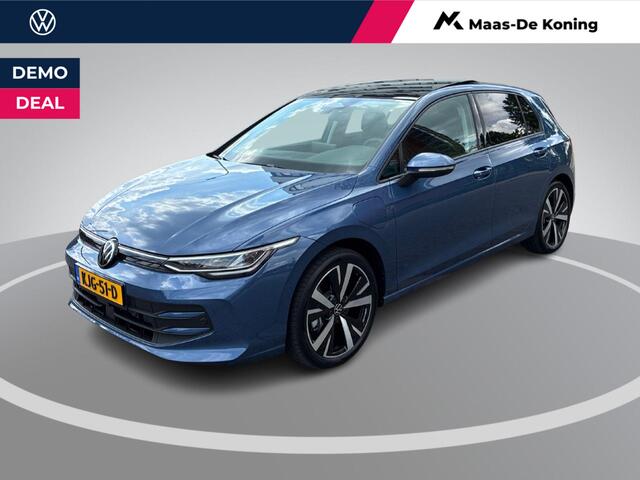 Volkswagen GOLF 1.5 eHybrid Life Edition Panoramadak · Achteruitrijcamera · Draadloze telefoonlader · Stuur- & Stoelverwarming