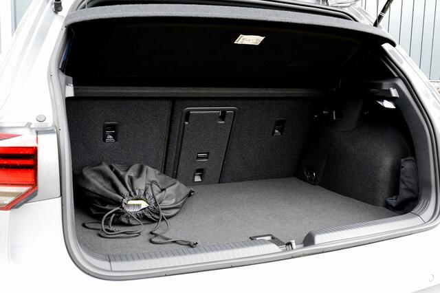 Volkswagen GOLF 1.4 eHybrid GTE Rijklaarprijs-Garantie Panoramadak Camera Led Apple carplay SOH 89.6%