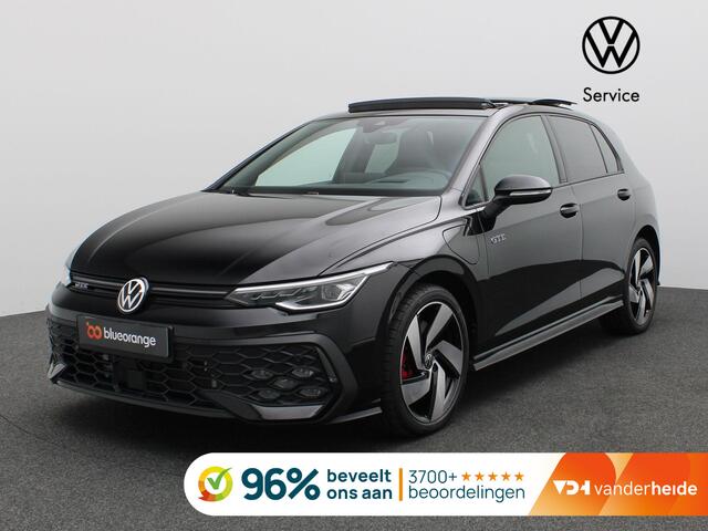 Volkswagen GOLF 1.5 eHybrid GTE 272PK DSG Pano-Schuifdak, Trekhaak, 18" LM Velgen, Achteruitrijcamera, Stoel-Stuurverwarming, Head-Up Display, Keyless, Adaptieve Cruise Control