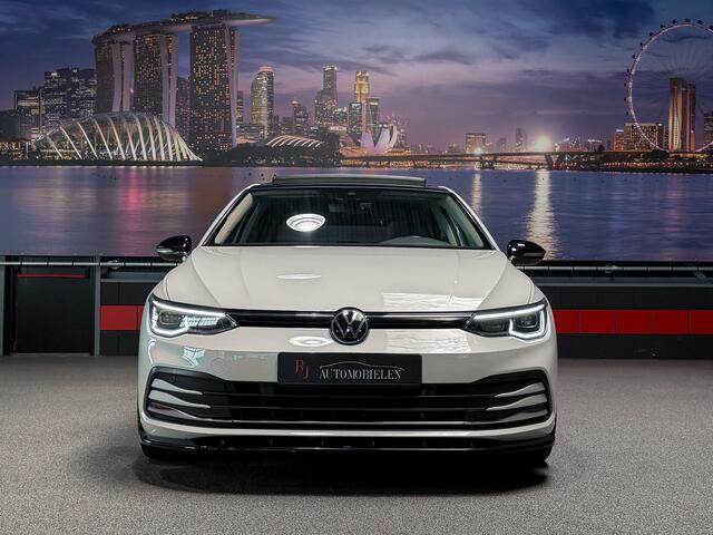 Volkswagen GOLF 1.5 eTSI 1st Edition |GTI Pack|IQ-Light|Trekhaak|Massage|Panorama|Stuurverw.|Full opt.
