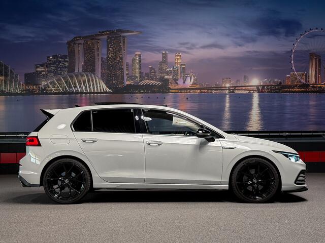 Volkswagen GOLF 1.5 eTSI 1st Edition |GTI Pack|IQ-Light|Trekhaak|Massage|Panorama|Stuurverw.|Full opt.