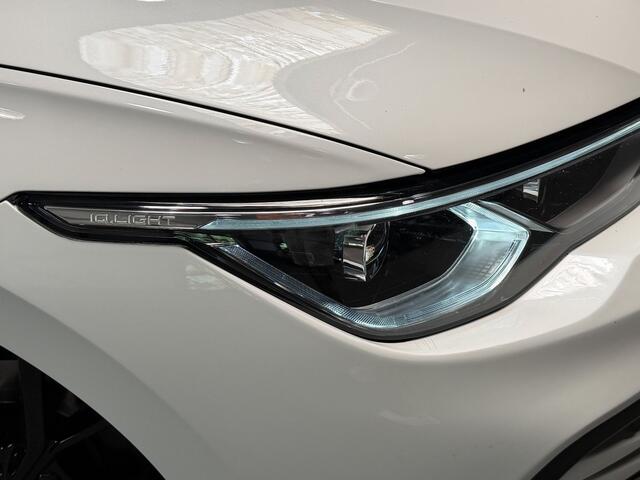 Volkswagen GOLF 1.5 eTSI 1st Edition |GTI Pack|IQ-Light|Trekhaak|Massage|Panorama|Stuurverw.|Full opt.
