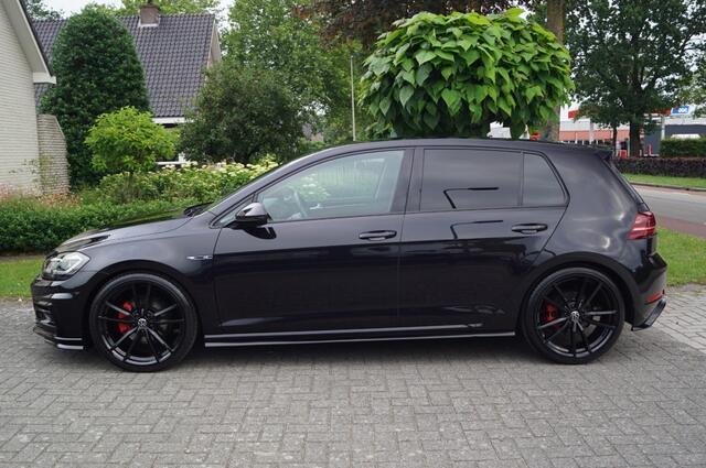 Volkswagen GOLF 1.5 TSI (150pk) DSG R-line LED/Keyless/Camera/Massage/19 inch