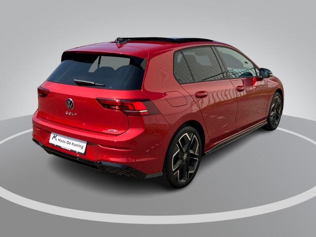 Volkswagen GOLF 1.5eTSI/150PK R-Line Edition DSG · Panoramadak · Apple/Android Car Play · Camera + Parkeersensoren · Garantie t/m 28-07-2030 of 100000km.