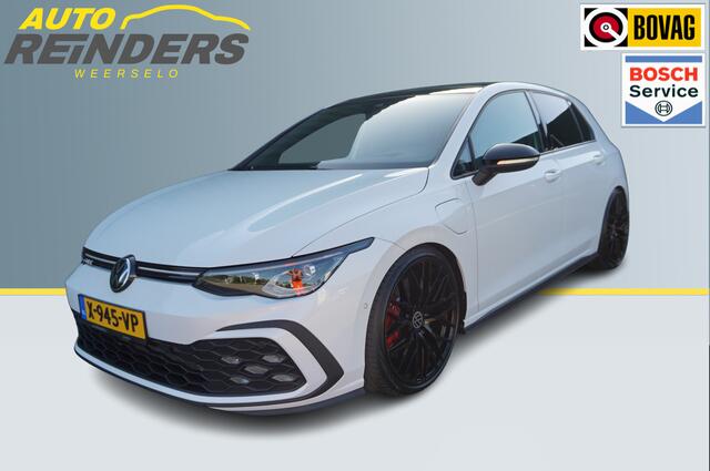 Volkswagen GOLF 1.4 eHybrid GTE + Panoramadak/ LED/ Trekhaak/ Leer/ 19inch/ Garantie!