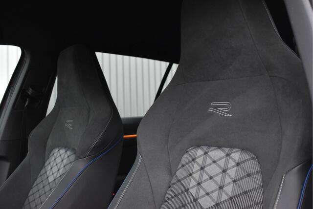 Volkswagen GOLF Variant 1.5 TSI R-Line Edition Sportstoelen, Virtual cockpit, Adaptive cruise, Afn. trekhaak, Camera, Stoelverwarming