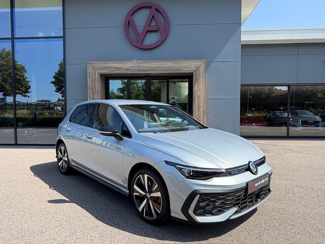 Volkswagen GOLF 1.5 272pk eHybrid GTE | Trekhaak | Led mistlampen | Head up | IQ light | Rijklaar incl. garantie