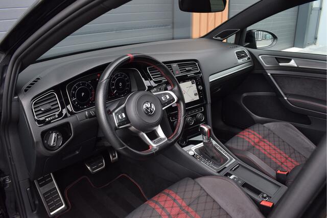 Volkswagen GOLF GTI TCR 2.0 TSI 290pk DSG | Pano | Camera | DCC