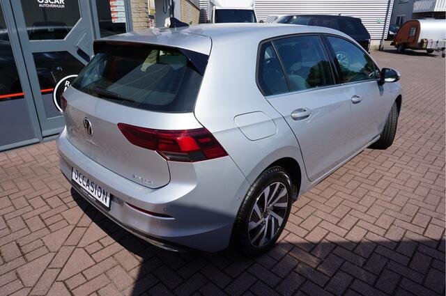 Volkswagen GOLF 1.4I eHybrid Style Automaat