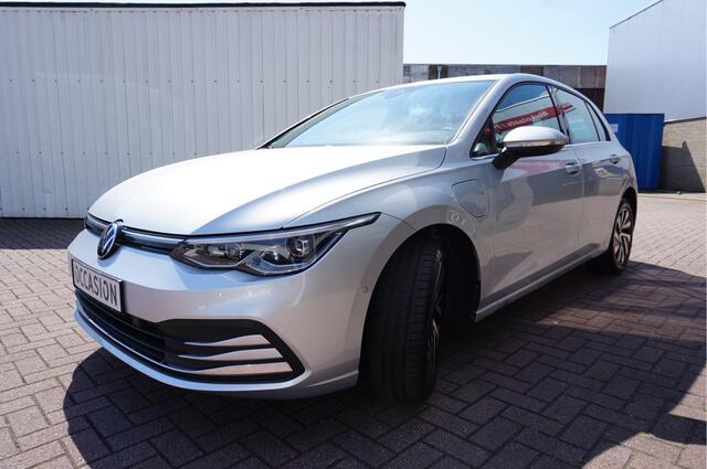 Volkswagen GOLF 1.4I eHybrid Style Automaat