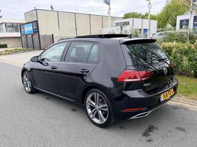 Volkswagen GOLF 1.5 TSI DSG 150PK R-LineoPanooNavioCamera