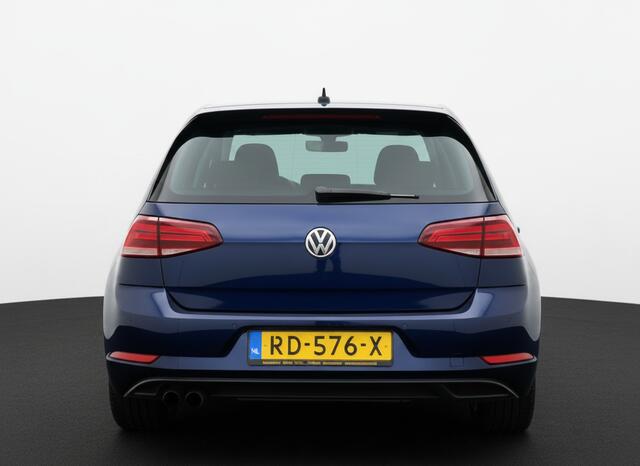 Volkswagen GOLF 1.5 TSI 130PK COMFORTLINE BUSINESS VELOURS/NAVI/ACC/CARPLAY