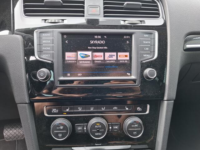 Volkswagen GOLF 1.4 TSI ACT Connected Series | Nieuw binnen! | Automaat | Camera | Stoelverwarming