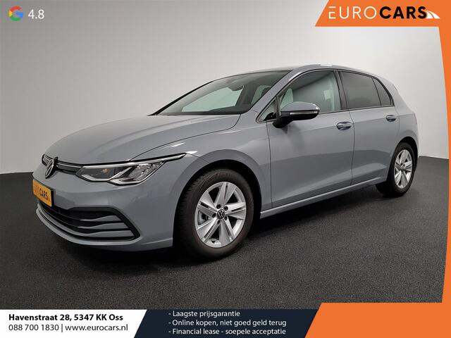 Volkswagen GOLF 1.5 150pk eTSI Life DSG Navigatie Climate control Parkeer sensoren Stoelverwarming DAB Led Digitale Cockpit Lichtmetalen velgen Apple Carplay/ Android Auto