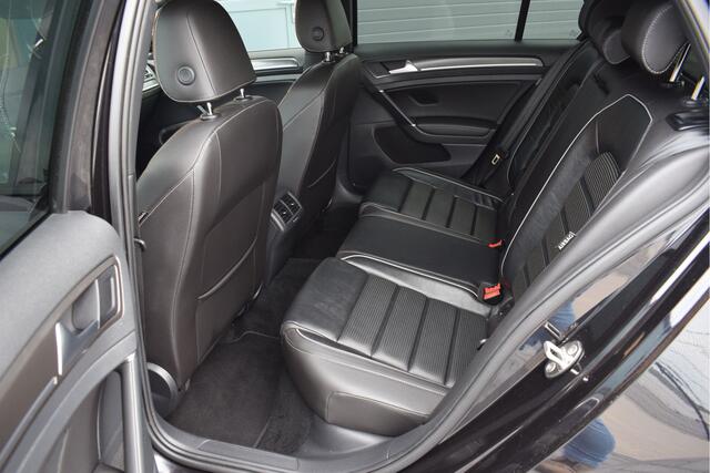 Volkswagen GOLF GTE 1.4 TSI DSG | Leer | Pano | Keyless | ACC | 18"